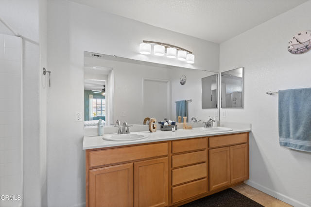 Detail Gallery Image 18 of 34 For 2024 Green Ridge Cir, Lompoc,  CA 93436 - 3 Beds | 2/1 Baths