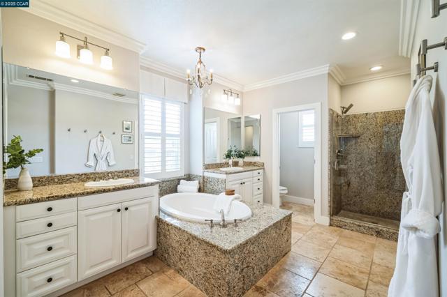 2261 Genoa St, Danville CA: https://media.crmls.org/mediaz/26ffd7c0-68bc-42a5-96d4-c4a2bd902f40.jpg