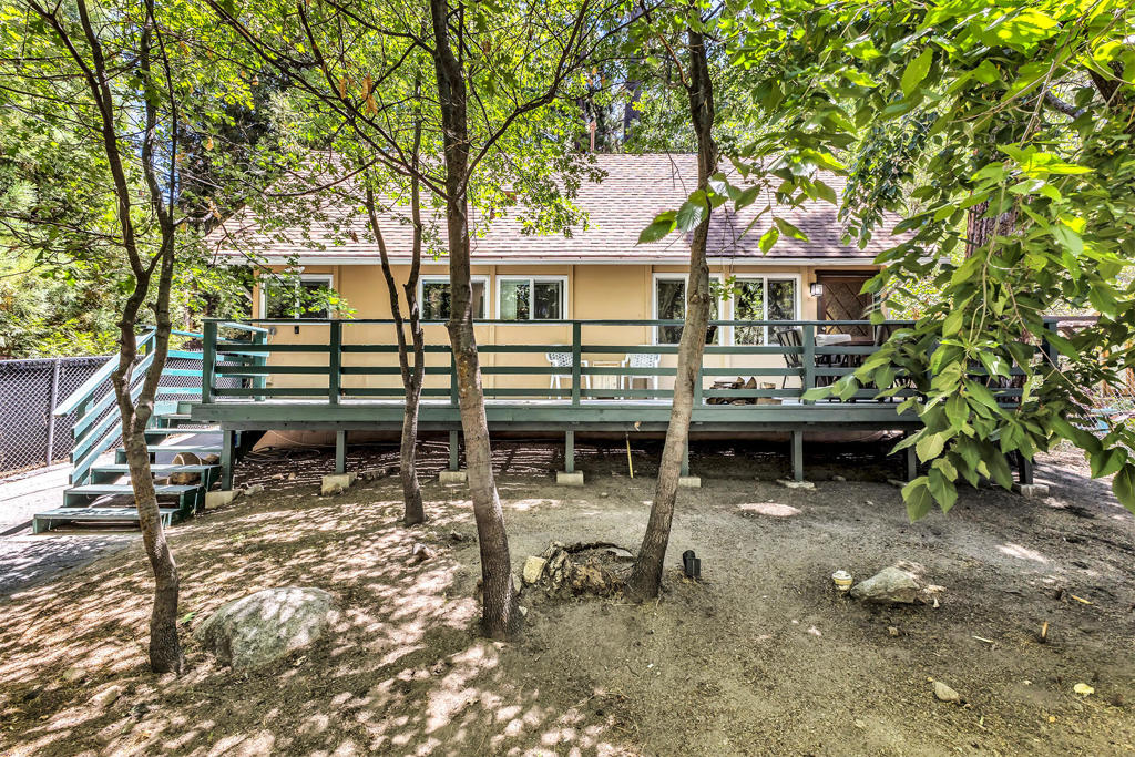 54915 S Circle Drive