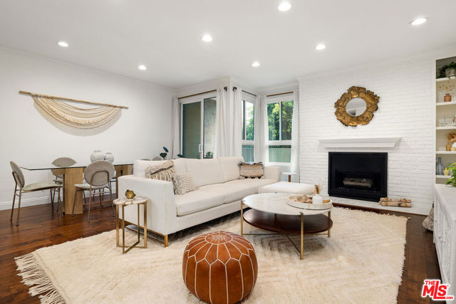 12115 San Vicente Boulevard, Los Angeles, CA 90049