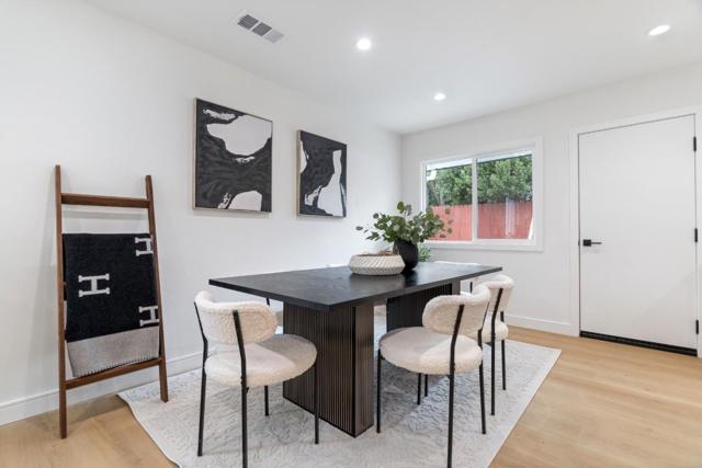 5540 Michigan Boulevard, Concord CA: https://media.crmls.org/mediaz/270171cb-d508-4609-bc0a-f707376b9a6c.jpg