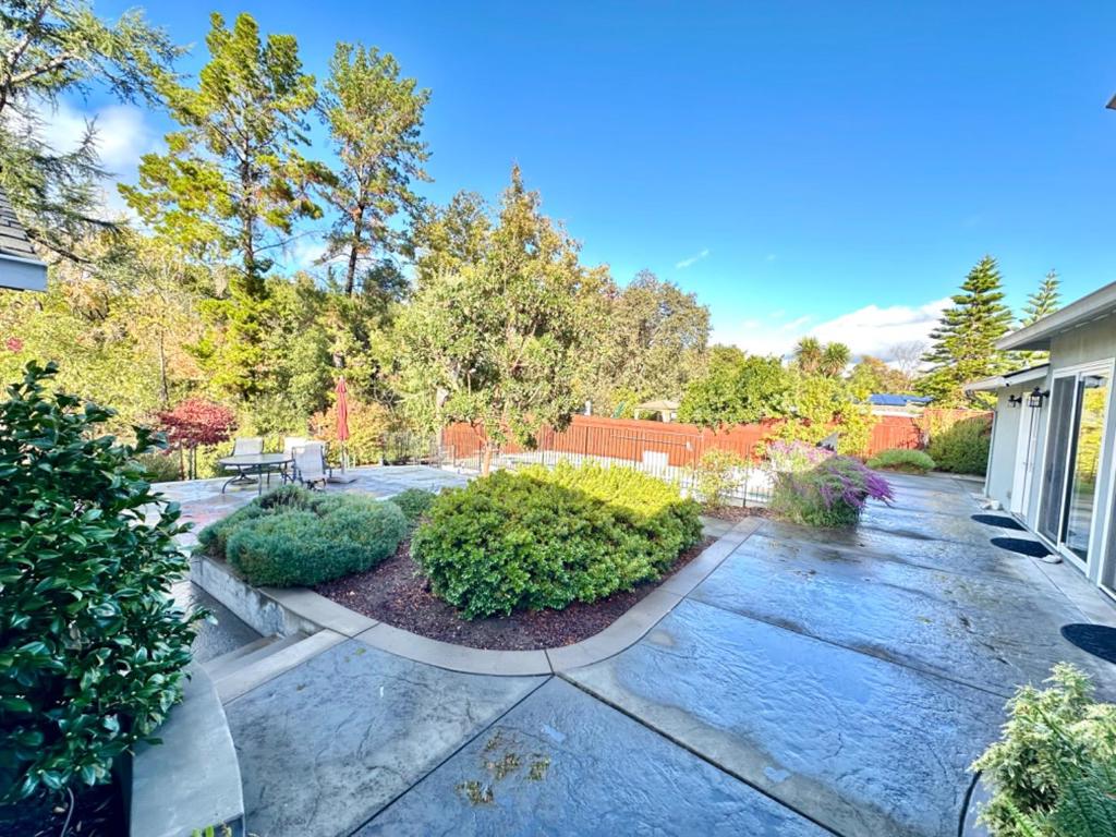 2702Cd78 2Ce5 4Aa9 B271 584A2Fa37C50 18511 Montpere Way, Saratoga, Ca 95070 &Lt;Span Style='BackgroundColor:transparent;Padding:0Px;'&Gt; &Lt;Small&Gt; &Lt;I&Gt; &Lt;/I&Gt; &Lt;/Small&Gt;&Lt;/Span&Gt;