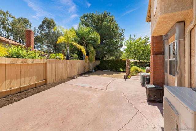 Image 8 of 65 For 12753 Aspen Ct