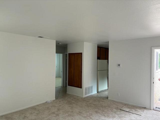 Detail Gallery Image 4 of 8 For 1388 Hygeia Ave, Encinitas,  CA 92024 - 2 Beds | 2 Baths