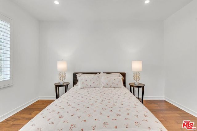 1535 Verde Ridge Lane, Westlake Village CA: https://media.crmls.org/mediaz/2708346b-5531-4cac-95de-f641d452a445.jpg