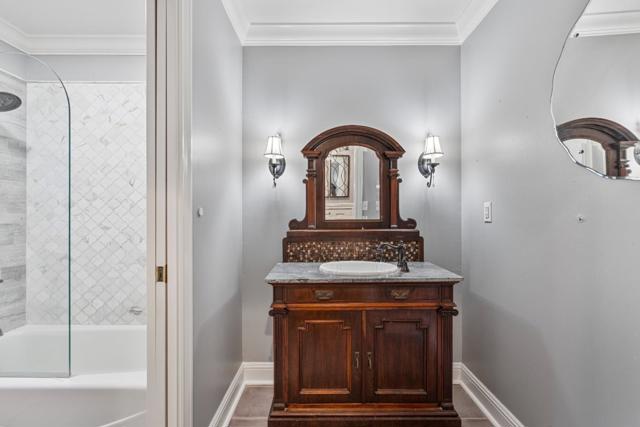 6840 Southside Road, Hollister CA: https://media.crmls.org/mediaz/270837a3-27b9-4db6-be73-24823db91ec8.jpg