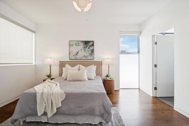 Detail Gallery Image 16 of 53 For 1814 Penmar Ave, Venice,  CA 90291 - 4 Beds | 4 Baths