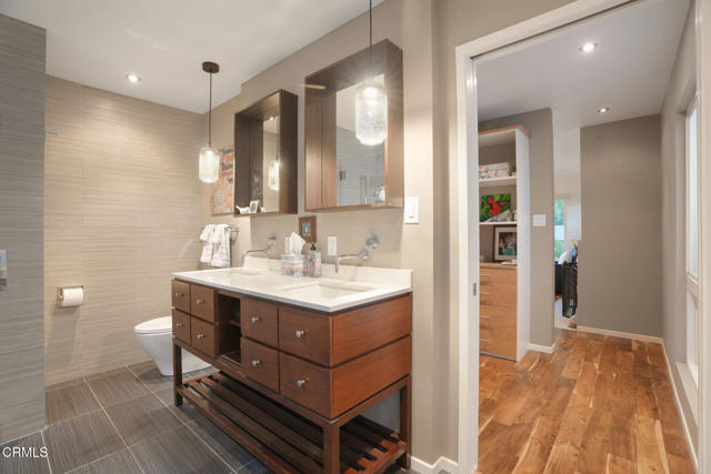 Detail Gallery Image 19 of 45 For 1025 Nithsdale Rd, Pasadena,  CA 91105 - 4 Beds | 3 Baths