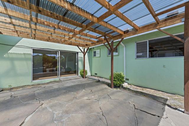 2243 Emmett Court, Santa Clara CA: https://media.crmls.org/mediaz/270ba9df-1058-4d00-8a0a-e39fe3714f18.jpg