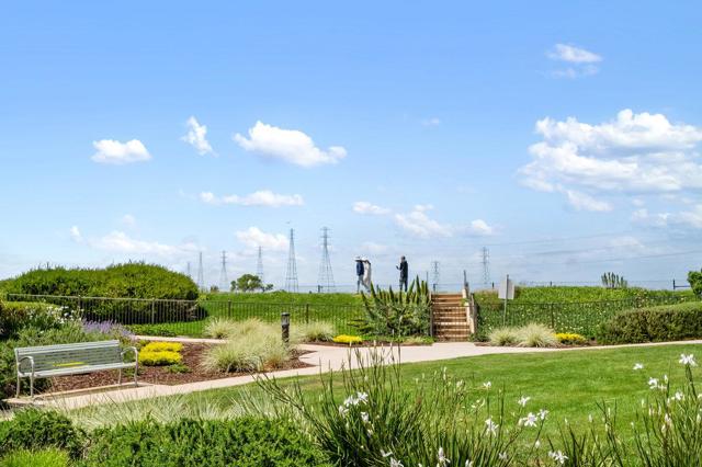 201 Keech Drive,  CA: https://media.crmls.org/mediaz/270c4cf1-c535-4e5d-b252-2e85f7534003.jpg