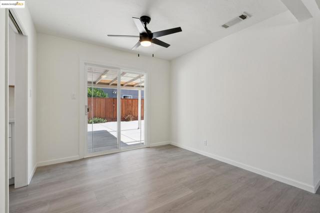 41 Belinda Dr, Pleasant Hill CA: https://media.crmls.org/mediaz/270e3d25-bc76-4839-b393-9fee79c86b78.jpg