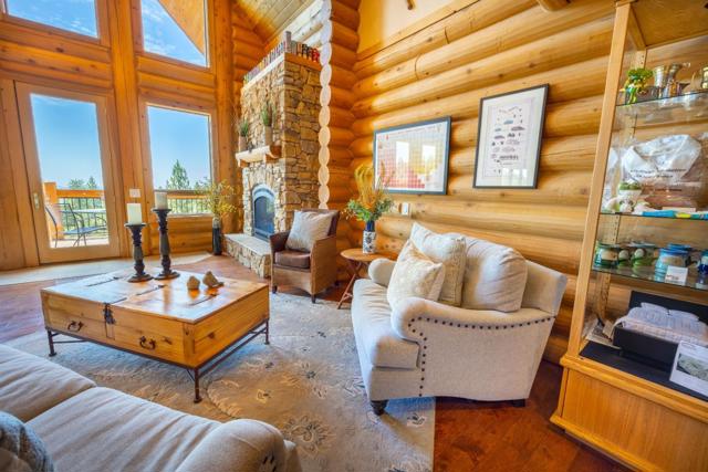 Image 19 of 109 For 2081 Ponderosa Way
