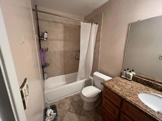 Image 11 of 16 For 1822 Tustin Drive