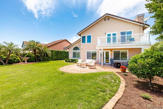 1910 Vineyard Avenue, Vista CA: https://media.crmls.org/mediaz/27106ee9-500f-4a47-88a9-7ec489faffa8.jpg