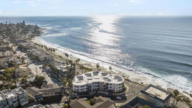 6767 Neptune Pl, La Jolla, California 92037, 3 Bedrooms Bedrooms, ,3 BathroomsBathrooms,Condominium,For Sale,Neptune Pl,240025878SD