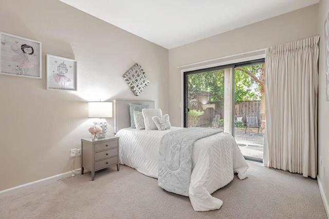 1294 Woodside Road, Redwood City CA: https://media.crmls.org/mediaz/2710daf5-df87-47e6-9d36-209ca54a22e3.jpg