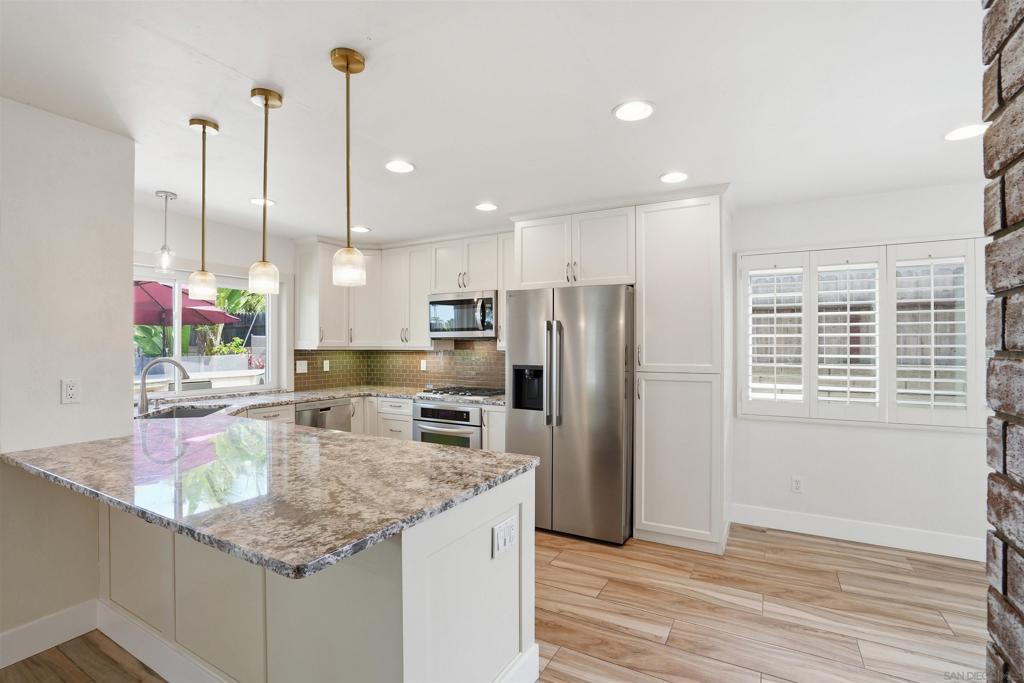 3022 Azahar Court - photo 11