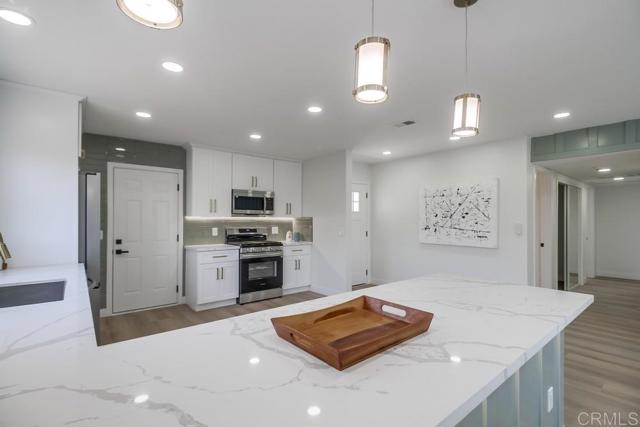 Detail Gallery Image 11 of 49 For 2891 Morningside St, San Diego,  CA 92139 - 3 Beds | 2 Baths
