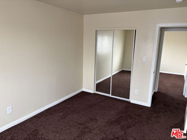 242 W 60th Street, Los Angeles CA: https://media.crmls.org/mediaz/2711b19a-e4d8-41cc-b47f-1eb28be48ce4.jpg