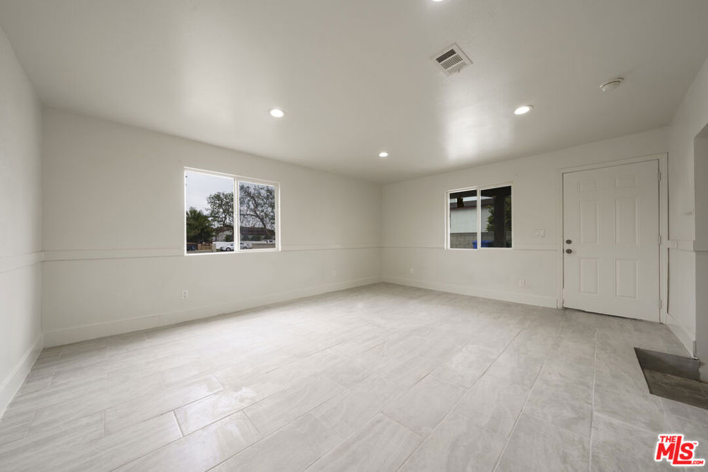 MLS #25533279 image #10