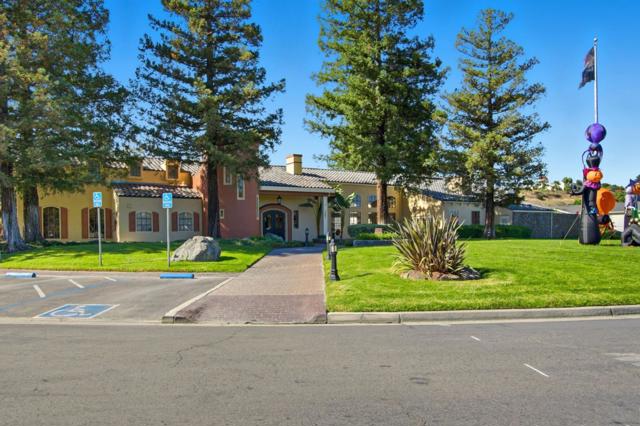 260 Chateau La Salle, San Jose CA: https://media.crmls.org/mediaz/2714ab01-028e-4d34-8746-eccc03e999a7.jpg