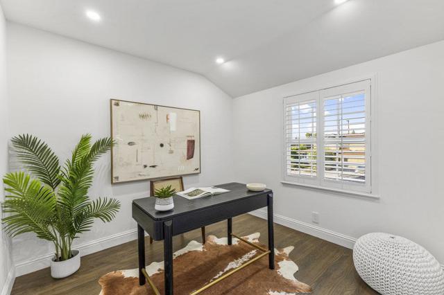 654 Princeton Drive, Sunnyvale CA: https://media.crmls.org/mediaz/2714ebca-959e-40df-afa7-c28a4ea58c78.jpg