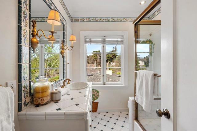 526 W Poplar Avenue, San Mateo CA: https://media.crmls.org/mediaz/27153dbd-ac0c-46c5-86cc-06f261fd8907.jpg