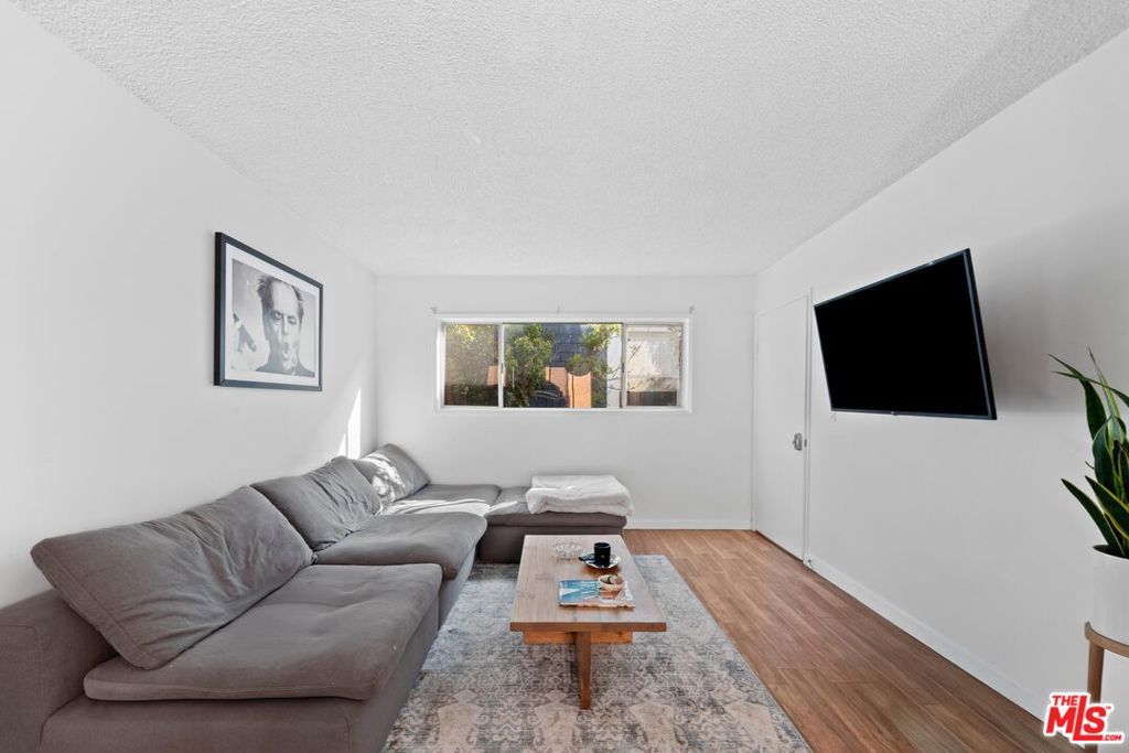 MLS #25596925 image #12