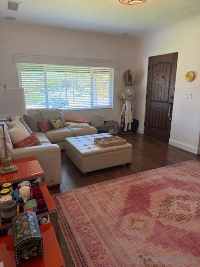 2433 San Marcos Ave., San Diego CA: https://media.crmls.org/mediaz/27170982-874f-427f-89f9-37bc1bdf987a.jpg