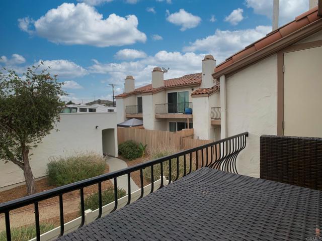 Detail Gallery Image 28 of 39 For 9230 Carlton Oaks Dr, Santee,  CA 92071 - 2 Beds | 1/1 Baths