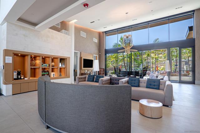 2335 Aperture Circle, San Diego CA: https://media.crmls.org/mediaz/2717df82-bded-45db-9abe-8a7eee3a6bc1.jpg