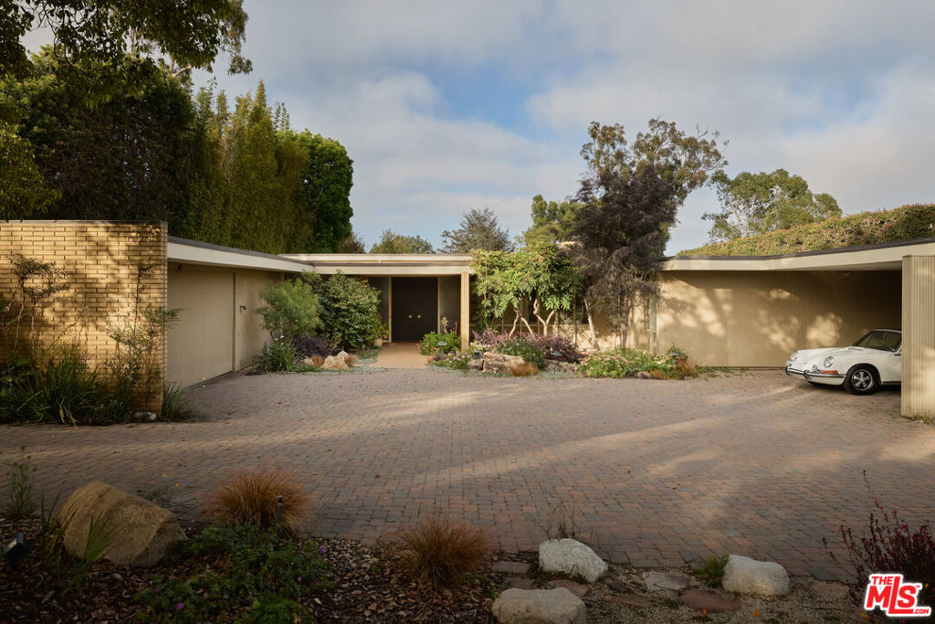 344 S Cliffwood Avenue