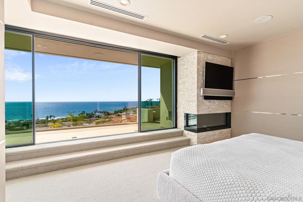 MLS #250035540SD image #24