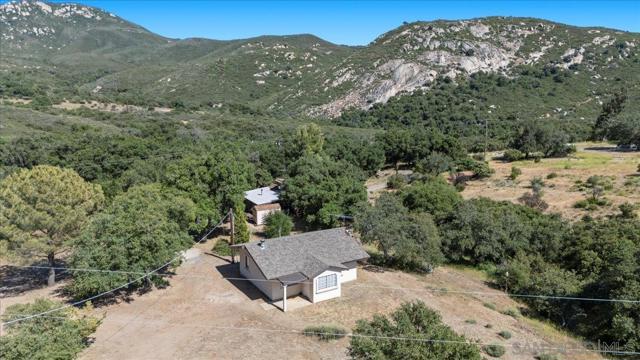 12220 Rebel Wind Rd, Descanso CA: https://media.crmls.org/mediaz/27196caa-dfe2-4484-94ca-a0e49f1ea272.jpg