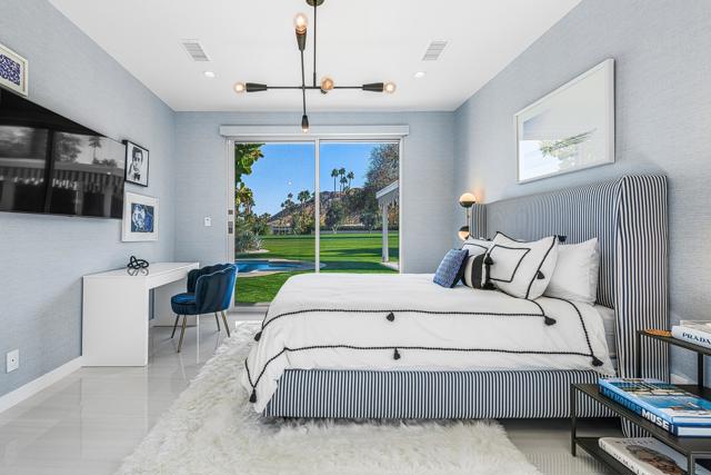 2622 S Calle Palo Fierro, Palm Springs CA: https://media.crmls.org/mediaz/271a4ddf-2628-4eff-ad46-fffc2977fb34.jpg