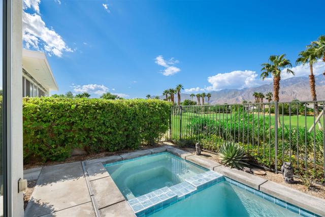 519 Soriano Way, Palm Springs, CA 92262