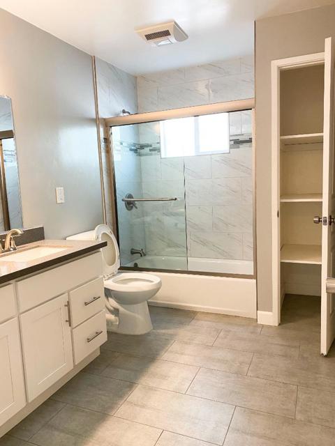 2831 Malabar Avenue, Santa Clara CA: https://media.crmls.org/mediaz/271b7b22-411d-4051-b94b-d883a5b16ac0.jpg