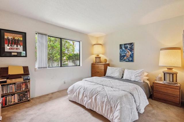 1366 E Verbena Drive, Palm Springs CA: https://media.crmls.org/mediaz/271b94d4-4026-4a30-ad20-d4a35561b7ec.jpg