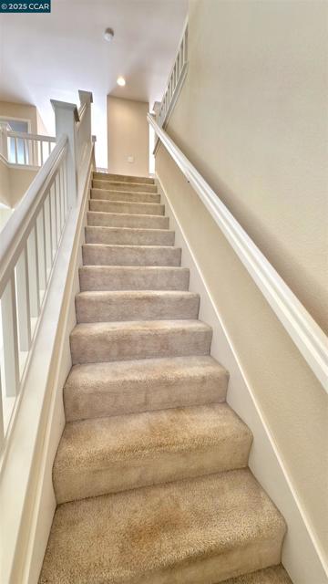 1135 Ranch Point Way, Antioch CA: https://media.crmls.org/mediaz/271ba2d2-9322-44c5-a4a9-fef1fa607f4f.jpg