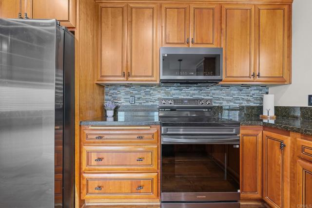 Detail Gallery Image 23 of 41 For 902 Monterey Ct, Chula Vista,  CA 91911 - 3 Beds | 2 Baths