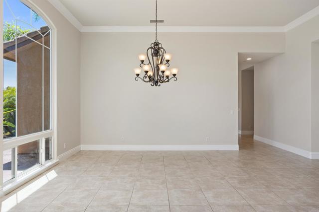 Detail Gallery Image 12 of 56 For 1776 Camino De Nog, Fallbrook,  CA 92028 - 5 Beds | 4 Baths