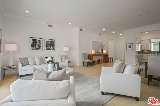 16000 W Sunset Boulevard, Pacific Palisades CA: https://media.crmls.org/mediaz/271df23b-3276-4969-b419-779632693a06.jpg