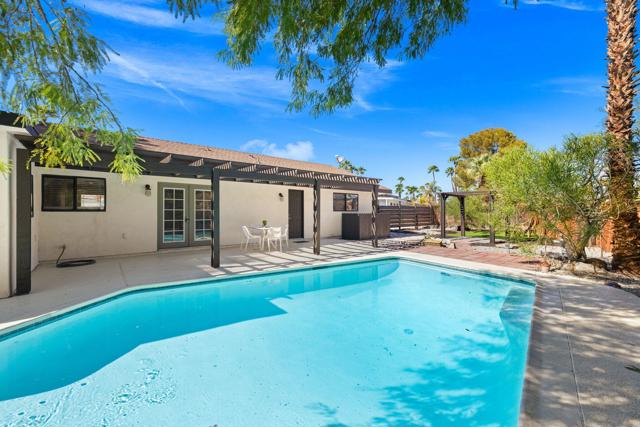 2200 N Carillo Road, Palm Springs, CA 92262