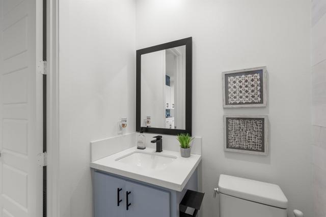 8337 Distinctive, San Diego CA: https://media.crmls.org/mediaz/2720706c-f621-4519-8f36-1d9c572c6876.jpg