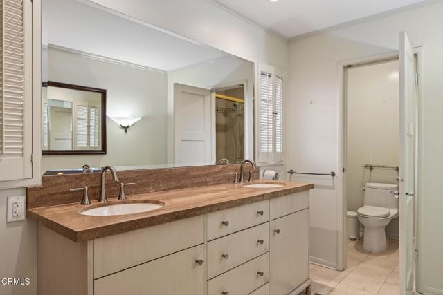 281 Glen Ellen Drive, Ventura CA: https://media.crmls.org/mediaz/27209008-6d24-4a82-9d4d-0beeb3aca2fb.jpg