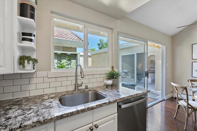 266 Truckee Lane, San Jose CA: https://media.crmls.org/mediaz/2721e9ea-0678-4118-a006-d64e1aaecf83.jpg