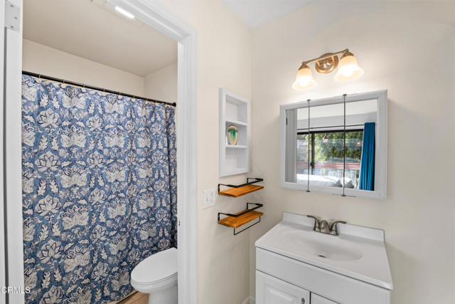 Detail Gallery Image 20 of 30 For 646 Rosewood Ave, Camarillo,  CA 93010 - 2 Beds | 2 Baths