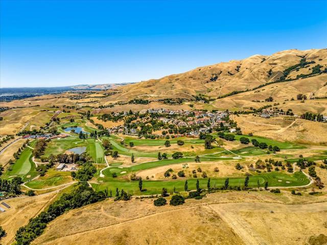 1995 Old Calaveras Road, Milpitas CA: https://media.crmls.org/mediaz/2725529d-dc4a-4891-9463-f6845d948174.jpg
