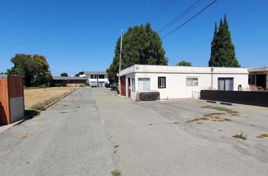 Image 5 of 22 For 1335 147th Ave