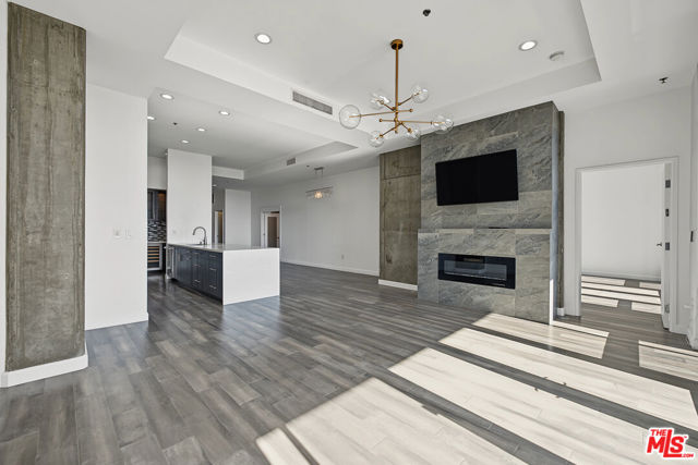 1111 South GRAND Avenue, PH6 photo 21